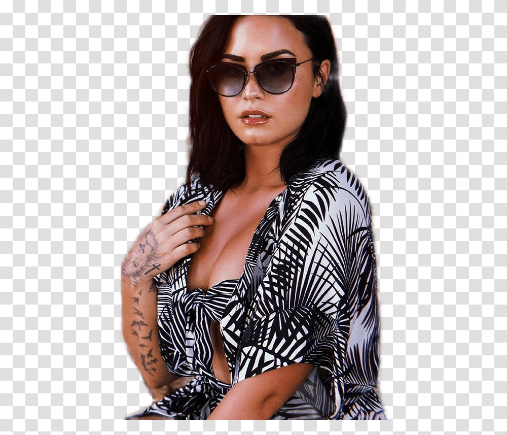 Demi Lovato Diff Eyewear, Skin, Person, Sunglasses, Accessories Transparent Png